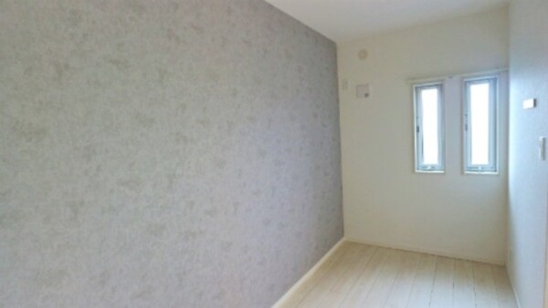 寝室(イメージです。ご来店時に詳しく説明します。)