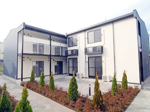 物件外観写真1　(日当たり良好)