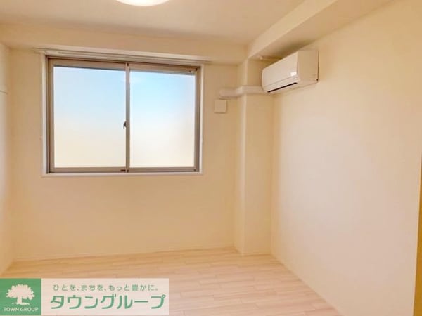 寝室(お問合せはタウンハウジングまで！※現地待合わせ相談可能)
