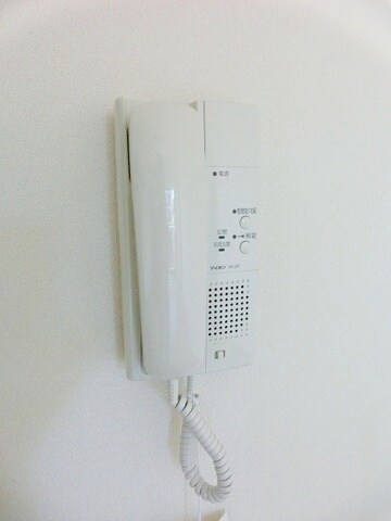 物件内観写真13　(オートロック付)