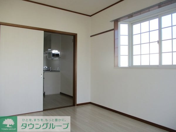 寝室(お問合せはタウンハウジングまで！※現地待合わせ相談可能)