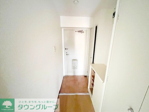 玄関(お問合せはタウンハウジングまで！※現地待合わせ相談可能)