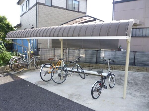 その他(駐輪場)