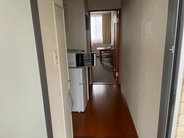 玄関(お部屋探しはタウンハウジング千葉店にお任せ下さい♪)