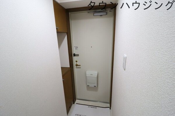 玄関(お問合せはタウンハウジングまで！※現地待合わせ相談可能)