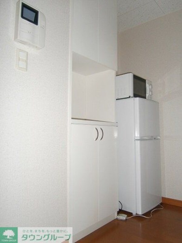 キッチン(冷蔵庫・電子レンジ)