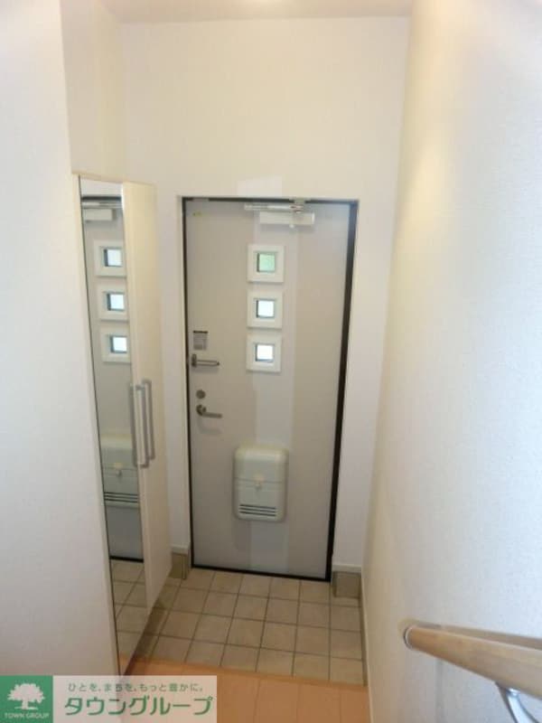 玄関(お気軽にお問合せ下さい♪043-290-8070)