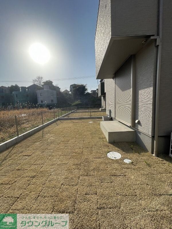 庭(庭)