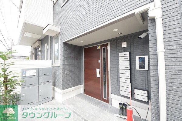 エントランス(お部屋探しは【タウンハウジング千葉店】にお任せ下さい♪)