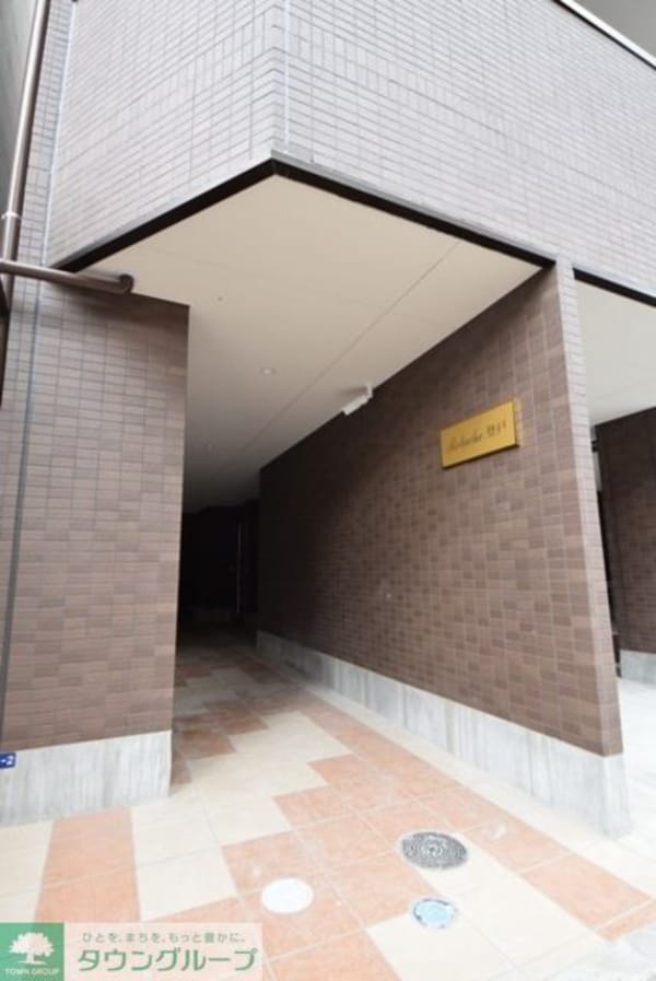 エントランス(お部屋探しは【タウンハウジング千葉店】にお任せ下さい♪)