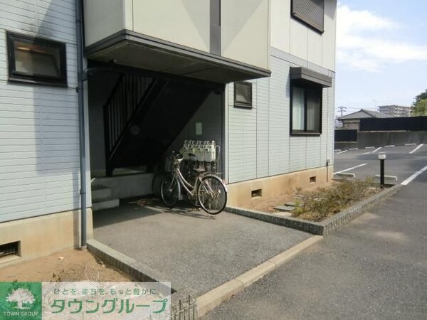 エントランス(お問合せは【タウンハウジング】まで！※現地待合わせ相談可！)