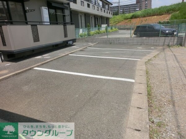 駐車場(お問合せは【タウンハウジング】まで！※現地待合わせ相談可！)