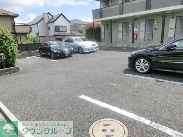 駐車場(現地待ち合わせ歓迎♪お問合せはタウンハウジング千葉店まで！)