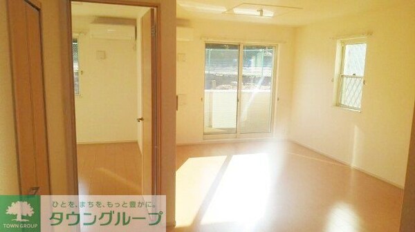 リビング・居室(現地待ち合わせ歓迎♪お問合せはタウンハウジングまで！)