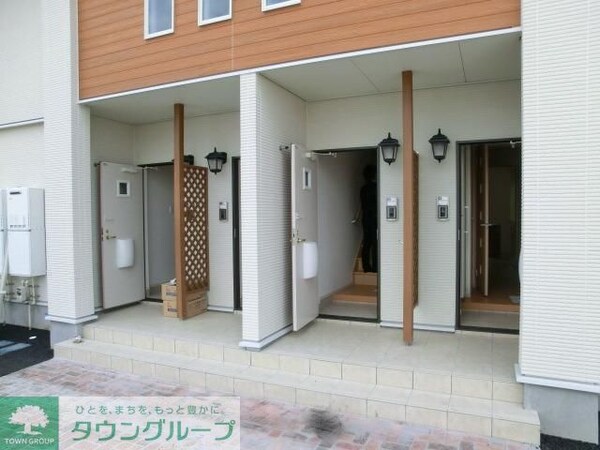 エントランス(お問合せは【タウンハウジング】まで！※現地待合わせ相談可！)
