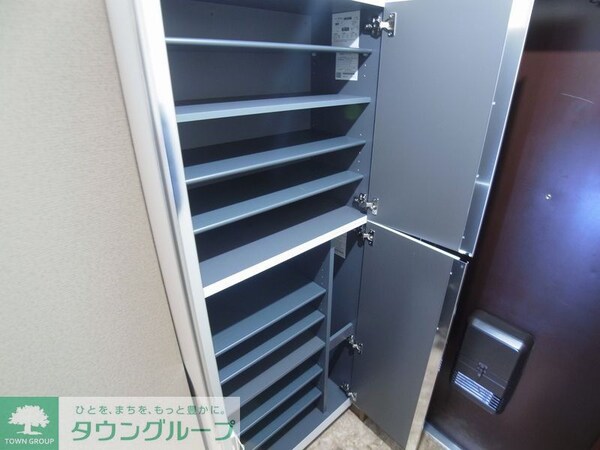 玄関(下駄箱あり)