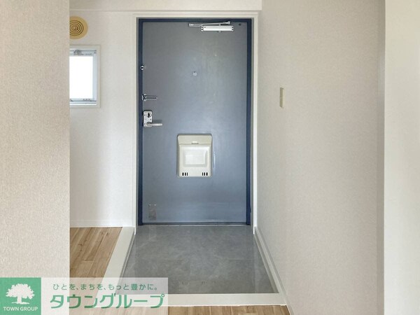 玄関(玄関)