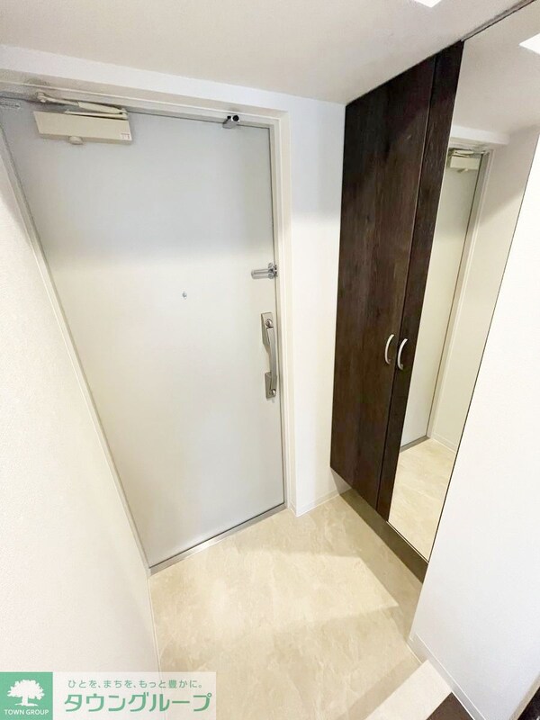 玄関(お問合せは【タウンハウジング】まで！※現地待合わせ相談可！)
