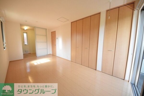 リビング・居室(現地待ち合わせ歓迎♪お問合せはタウンハウジングまで！)