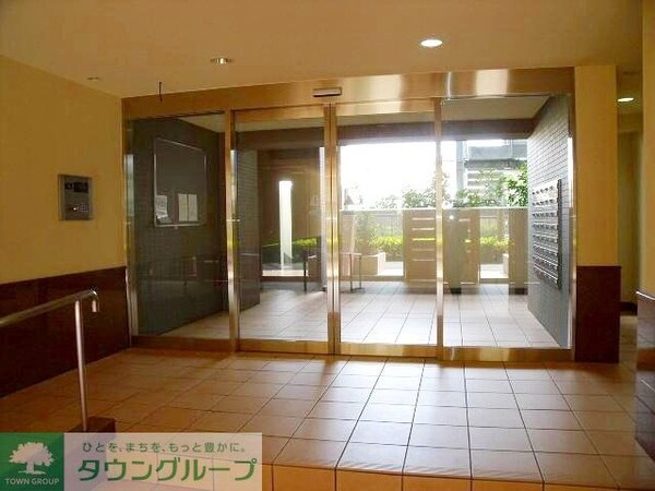 エントランス(お問合せは【タウンハウジング】まで！※現地待合わせ相談可！)