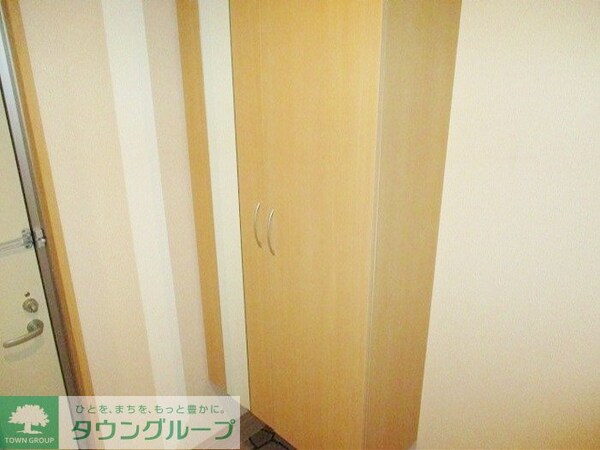 玄関(お問合せはタウンハウジングまで！※現地待合わせ相談可能)