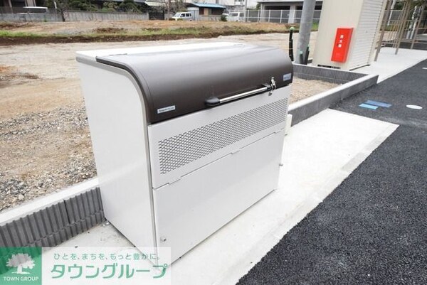 その他(敷地内ごみ置き場)