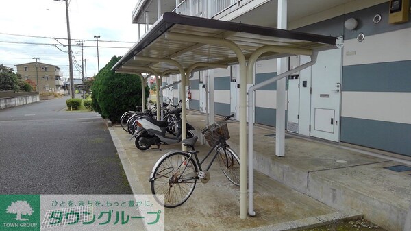 共有部分(屋根付き駐輪場)