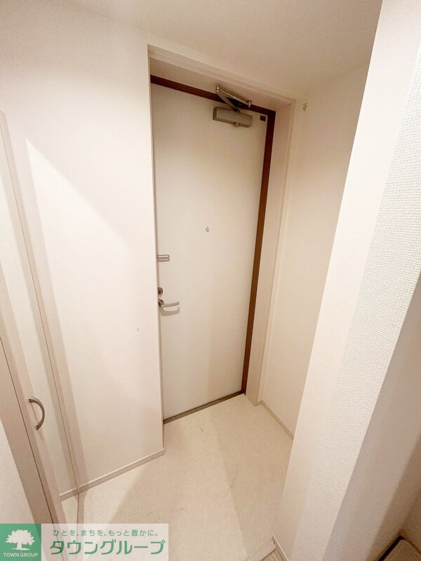 玄関(お部屋探しは【タウンハウジング千葉店】にお任せ下さい♪)