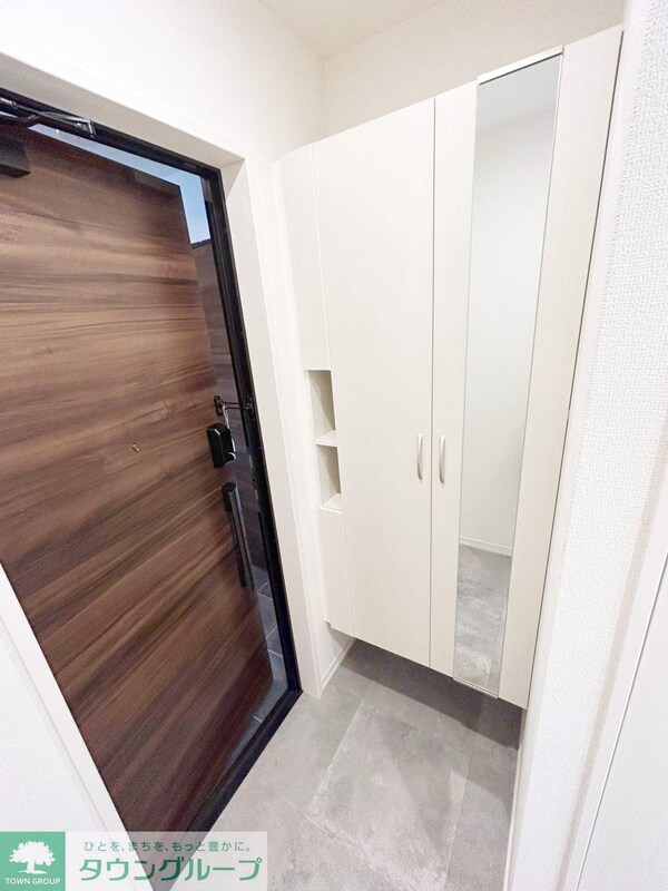 玄関(お部屋探しは【タウンハウジング千葉店】にお任せ下さい♪)