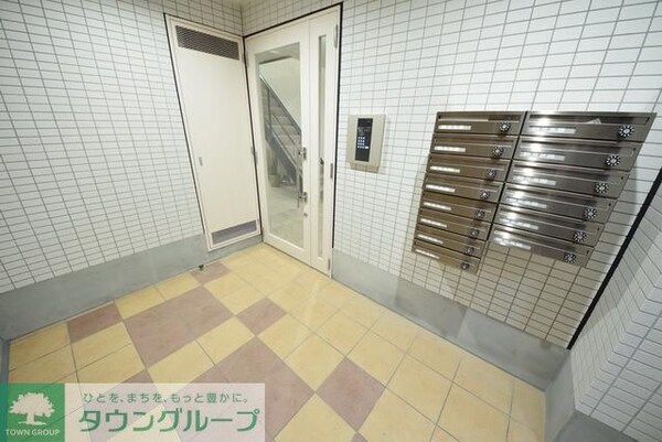エントランス(お部屋探しは【タウンハウジング千葉店】にお任せ下さい♪)