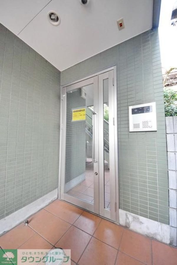 エントランス(お部屋探しは【タウンハウジング千葉店】にお任せ下さい♪)