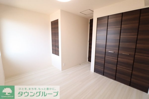 寝室(お問合せはタウンハウジングまで！※現地待合わせ相談可能)
