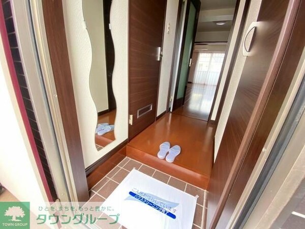 玄関(お問合せは【タウンハウジング】まで！※現地待合わせ相談可！)