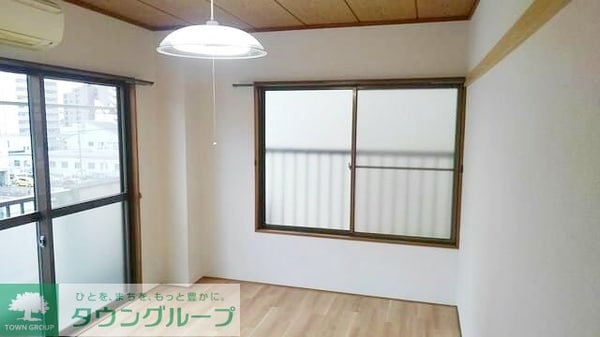 リビング・居室(お問合せはタウンハウジングまで！※現地待合わせ相談可能)