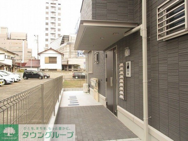 エントランス(お問合せは【タウンハウジング】まで！※現地待合わせ相談可！)