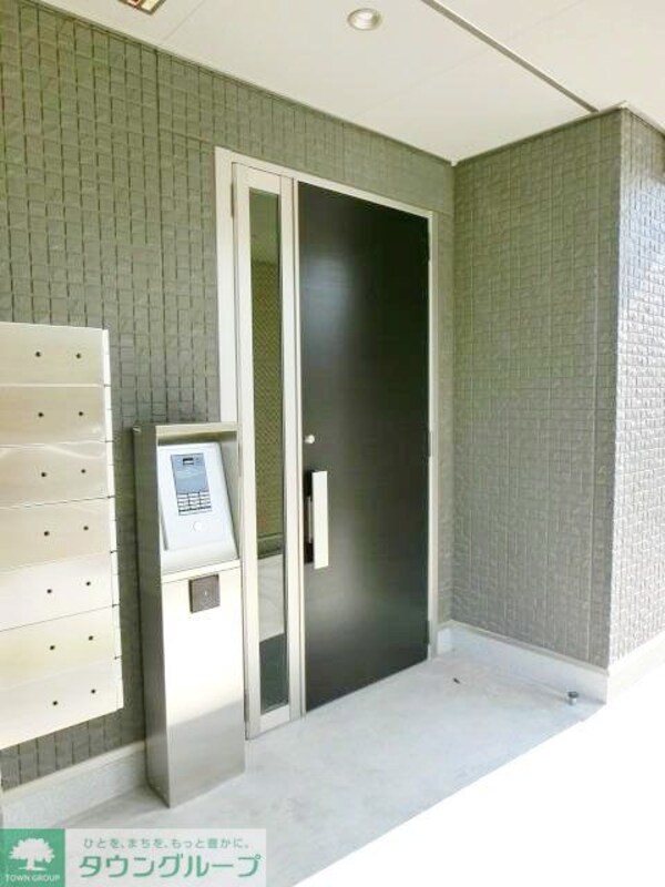 エントランス(お部屋探しは【タウンハウジング千葉店】にお任せ下さい♪)