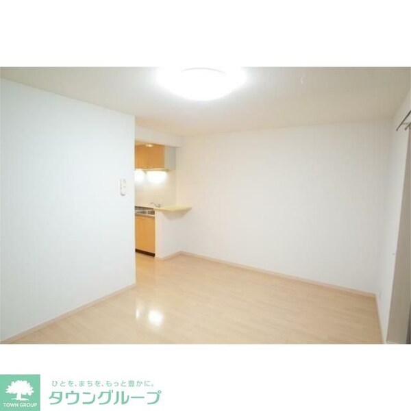 リビング・居室(現地待ち合わせ歓迎♪お問合せはタウンハウジングまで！)