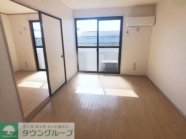 リビング・居室(現地待ち合わせ歓迎♪お問合せはタウンハウジングまで！)