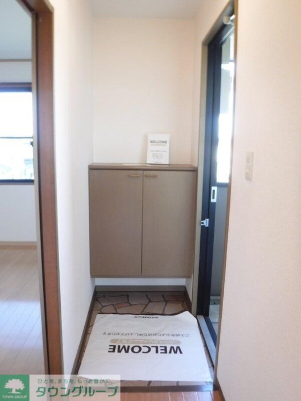 玄関(お問合せは【タウンハウジング】まで！※現地待合わせ相談可！)
