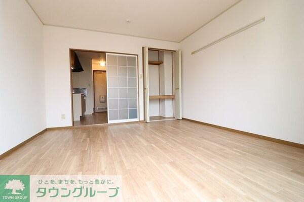 リビング・居室(現地待ち合わせ歓迎♪お問合せはタウンハウジング千葉店まで！)