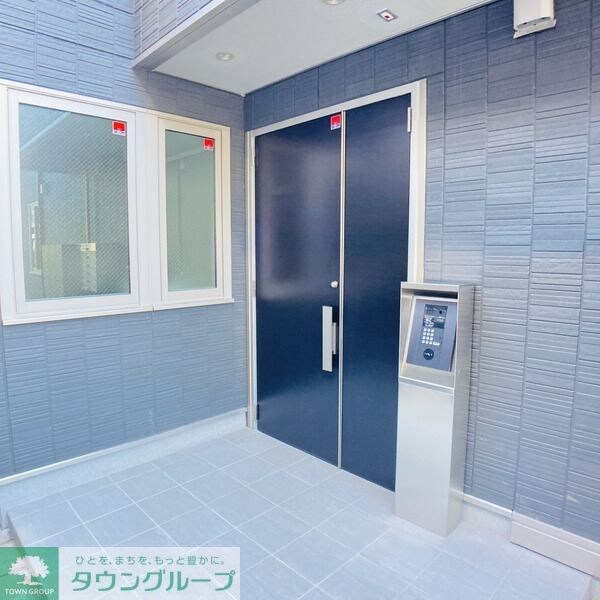 エントランス(お問合せは【タウンハウジング】まで！※現地待合わせ相談可！)