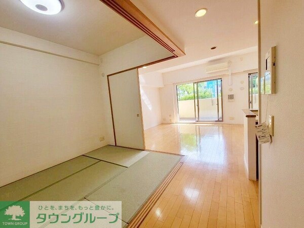 子供部屋(お問合せは【タウンハウジング】まで！※現地待合わせ相談可！)