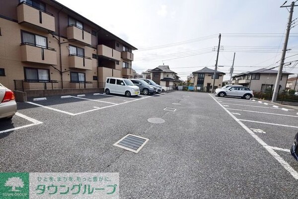 駐車場(現地待ち合わせ歓迎♪お問合せはタウンハウジング千葉店まで！)
