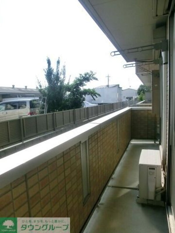 眺望(明るいバルコニーです)