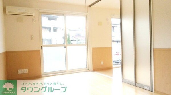 リビング・居室(現地待ち合わせ歓迎♪お問合せはタウンハウジングまで！)