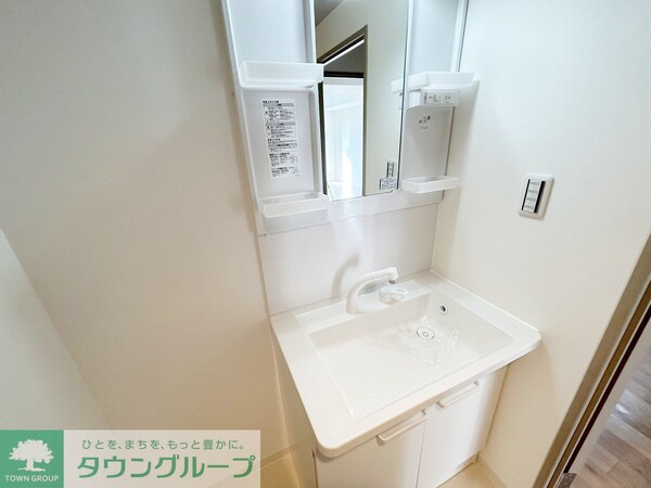 洗面(※同間取り別号室の写真)