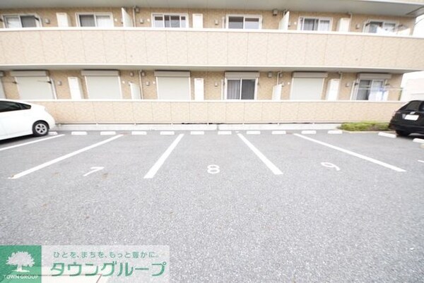 駐車場(現地待ち合わせ歓迎♪お問合せはタウンハウジング千葉店まで！)