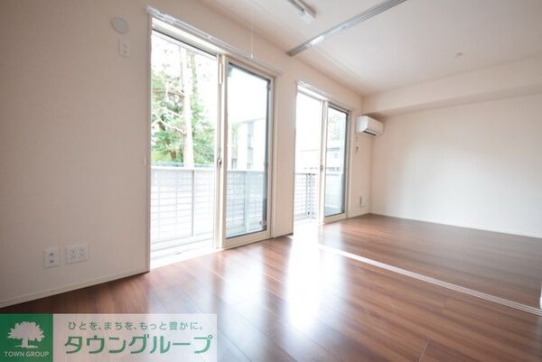 リビング・居室(現地待ち合わせ歓迎♪お問合せはタウンハウジング千葉店まで！)