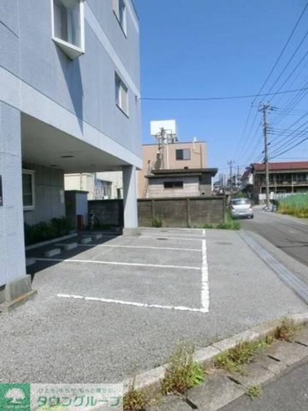 駐車場(敷地内の駐車場です)