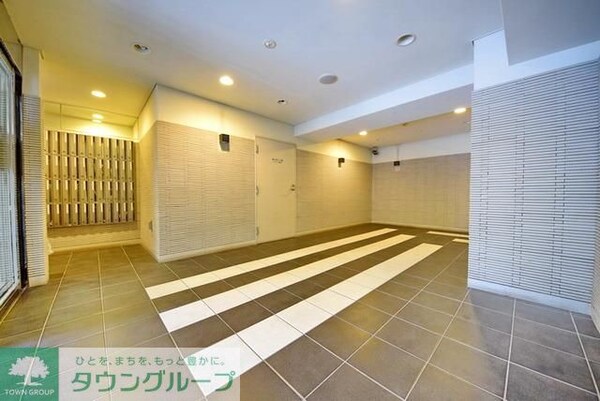 エントランス(お部屋探しはタウンハウジング千葉店にお任せ下さい♪)
